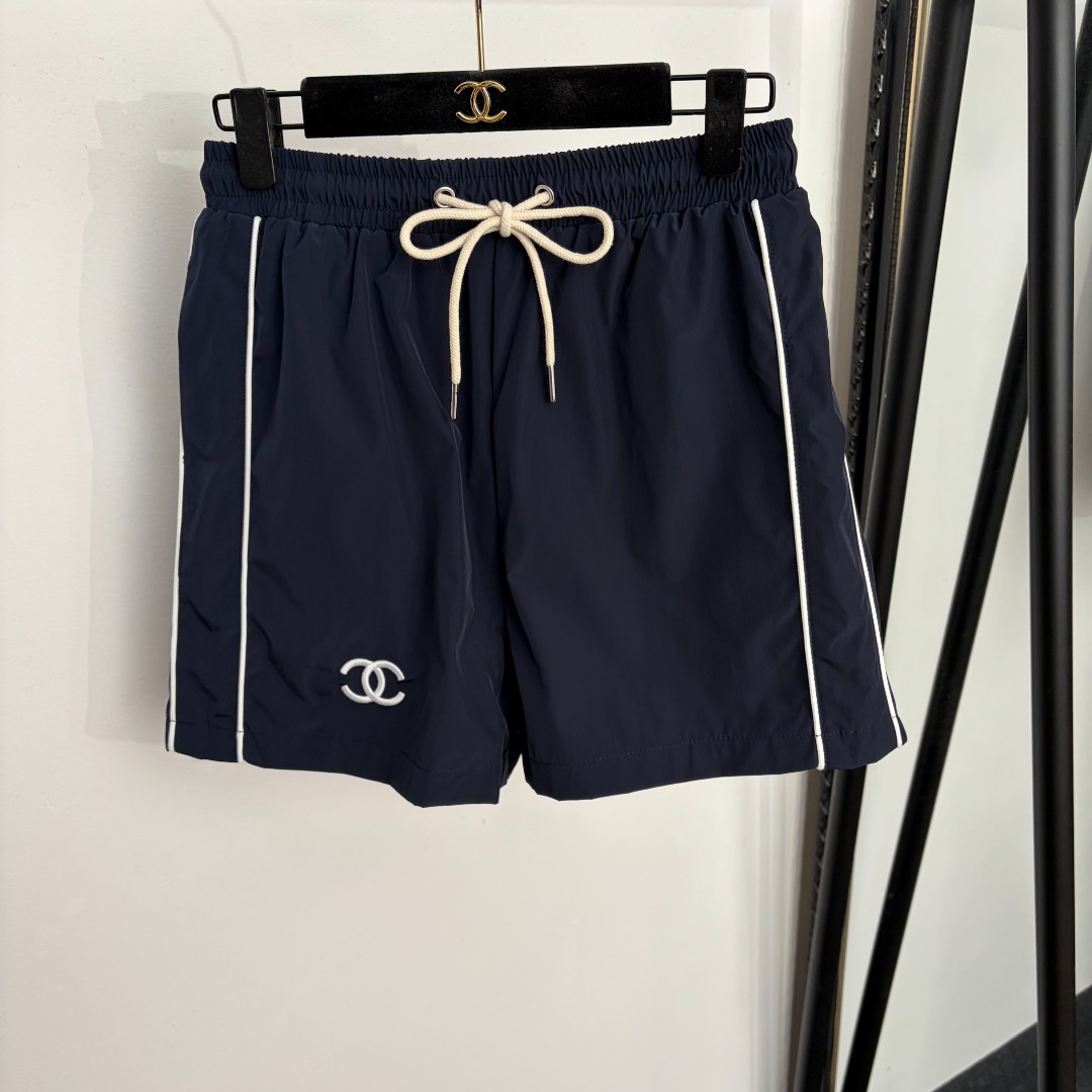 NO:933414,Model number 20265449 Chane* new style breathable mesh lining Xiaoxiang logo embroidered casual sports nylon shorts, navy blue, SML, [M size waist 68 elastic, pants length 41; weight 0.165kg], Chanel - clothing, chanel, chanel, shorts,19860909款号20265449 Chane*新款 透气网格里衬 小香logo刺绣休闲运动尼龙短裤,藏蓝色,SML,【M码腰围68弹力,裤长41；重量0.165kg】,香奈儿-服装,chanel,chanel,shorts,,Women's clothing