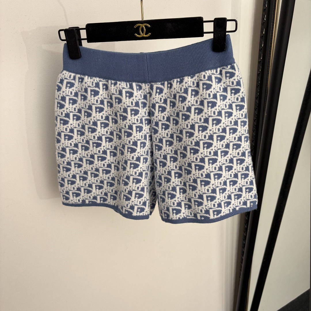 NO:943519,Model No. 20265961 Dio* new style presbyopic logo letter knitted shorts, gray, blue, [One size fits all waist 60 elastic, length 33; weight 0.225kg], Dior-clothing, dior, dior, shorts,19860909款号20265961 Dio*新款 老花logo字母针织短裤,灰色,蓝色,【均码腰围60弹力,长33；重量0.225kg】,迪奥-服装,dior,dior,shorts,,Women's clothing