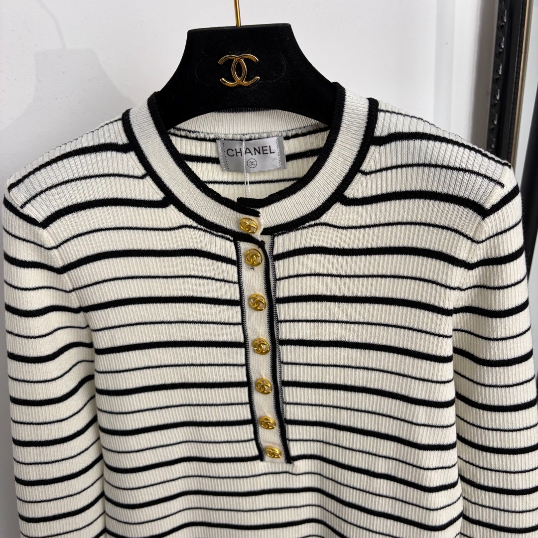 chanel striped half button knit pullover