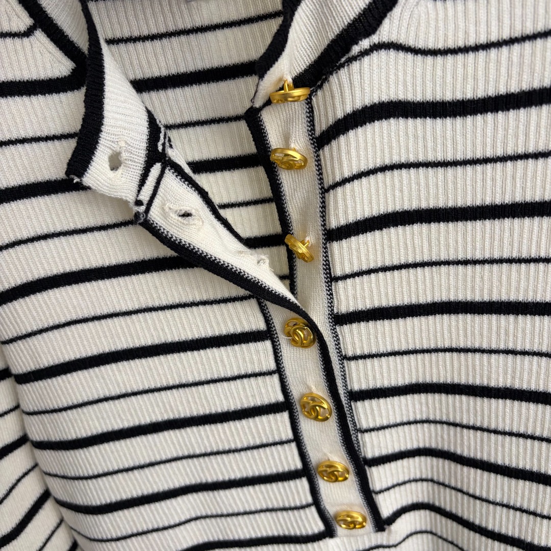 chanel striped half button knit pullover