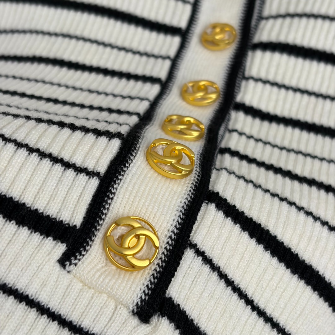 chanel striped half button knit pullover