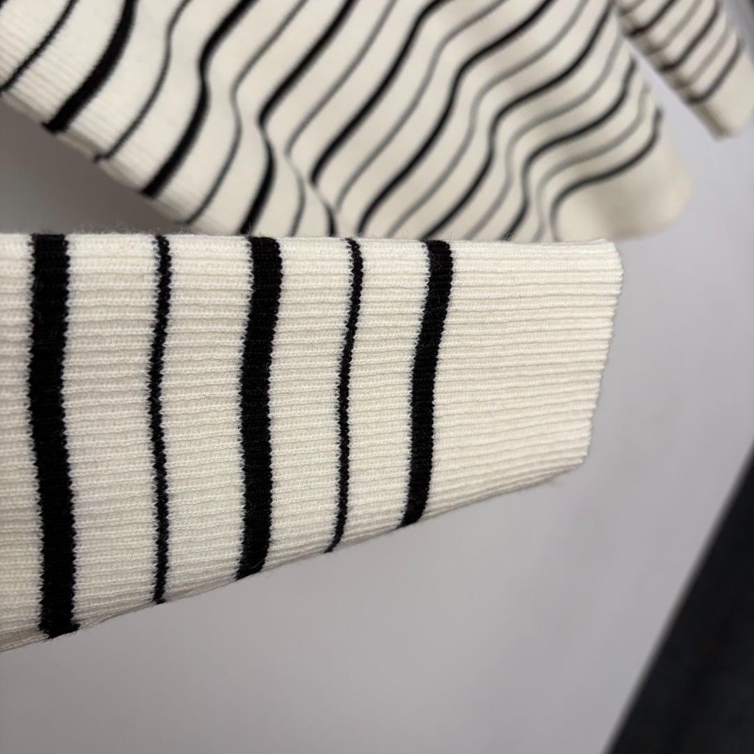 chanel striped half button knit pullover