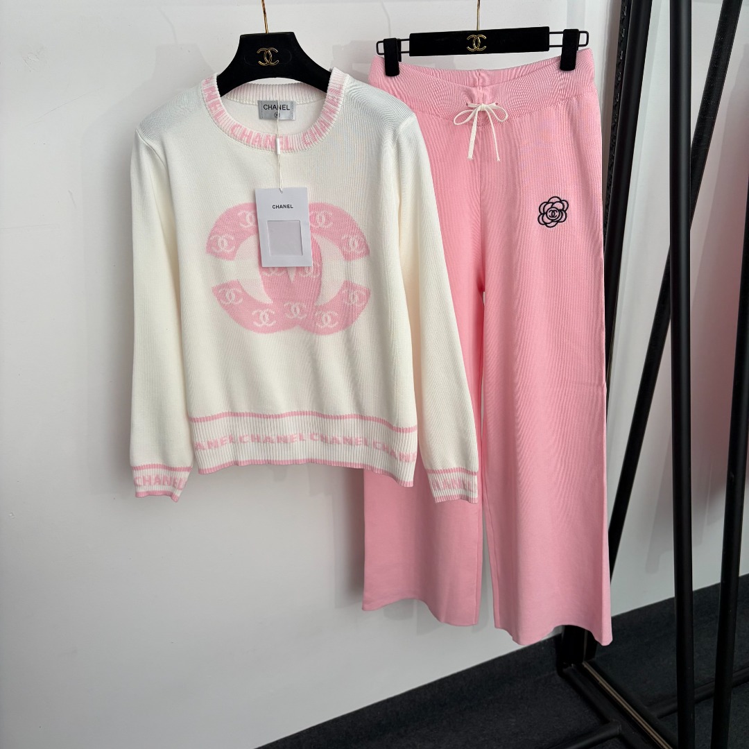 chanel camellia logo knit sweater pants set