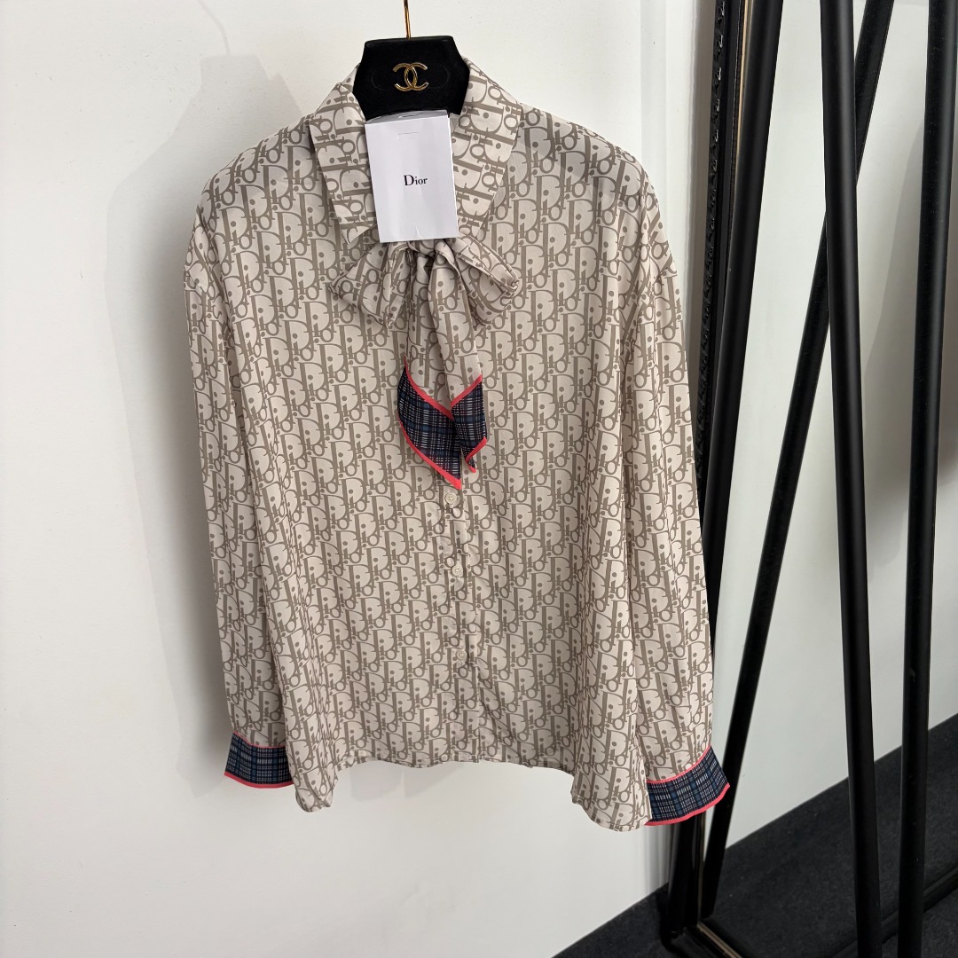 Patterned Tie Neck Blouse