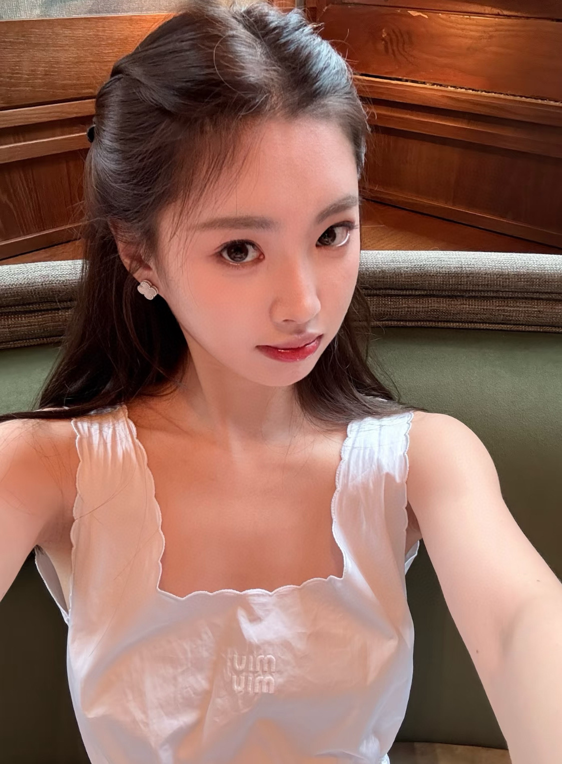 NO:635221,The classic among classics, suitable for how long you wear it, Cardia high-end jewelry19860909经典中的经典 戴多久都很合适,,卡迪亚高端饰品,Jewelry