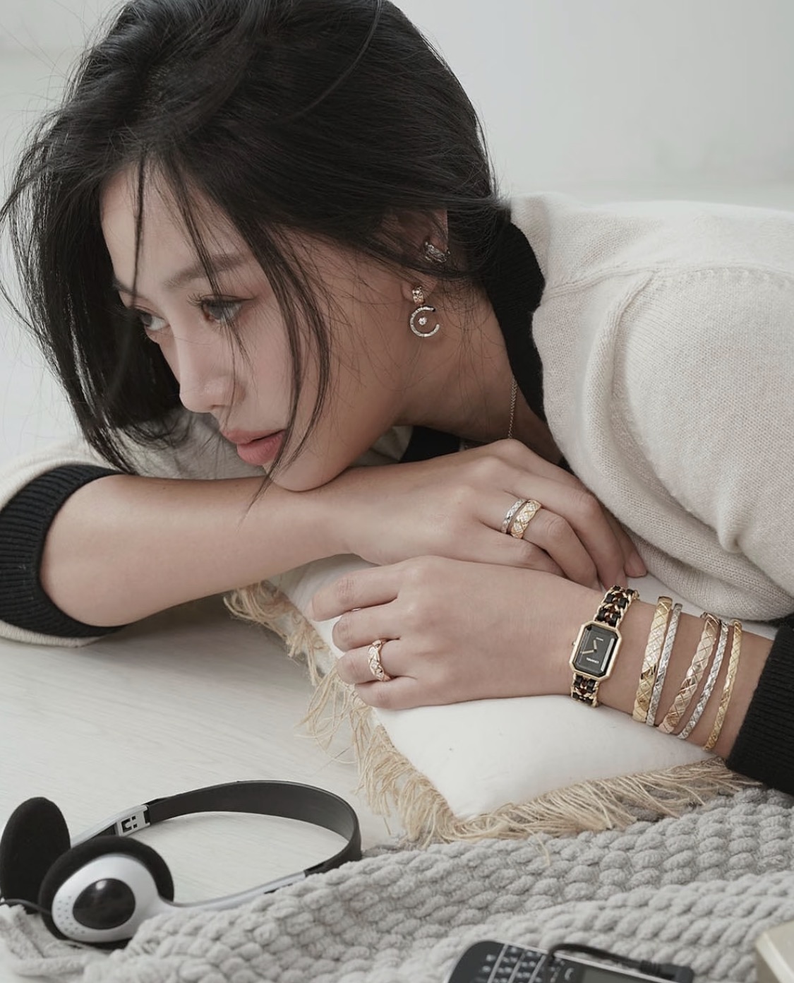 NO:754792,Gold and silver contrast coco crush earrings, the rotatable design is so smart, earrings, Cardia high-end jewelry19860909金银撞色coco crush耳环 可旋转设计太灵动啦,,earrings,卡迪亚高端饰品,Jewelry