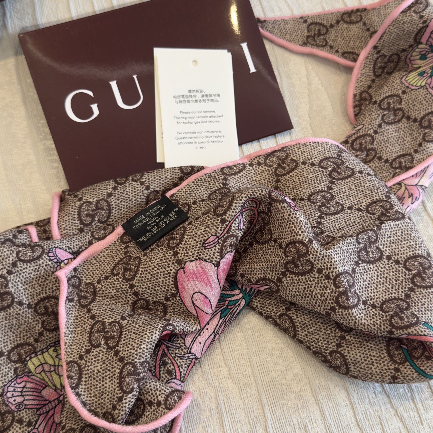gucci丝毛棱形巾丝毛披肩 尺寸：40cm*135cm