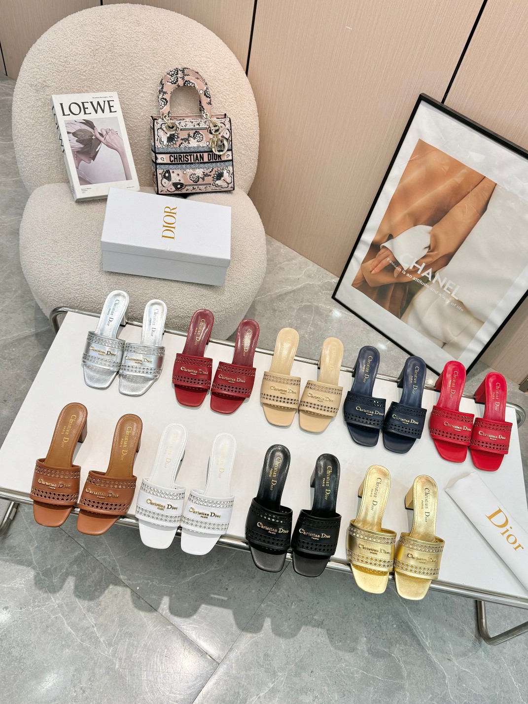 NO:168176,Dior new model, size 35-43. (30 plus leather sole), slippers, dior, slippers19860909迪奥新款,码数35-43.（皮底加30）,拖鞋,dior,slippers,Women's Shoes