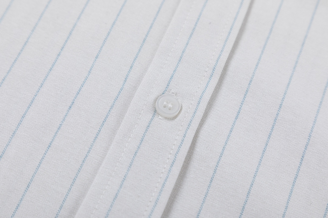 New Heart-Lined Short-Sleeve Shirt by Y.C 826: Custom Fabric, Loose Fit, Various Sizes - 图片 6