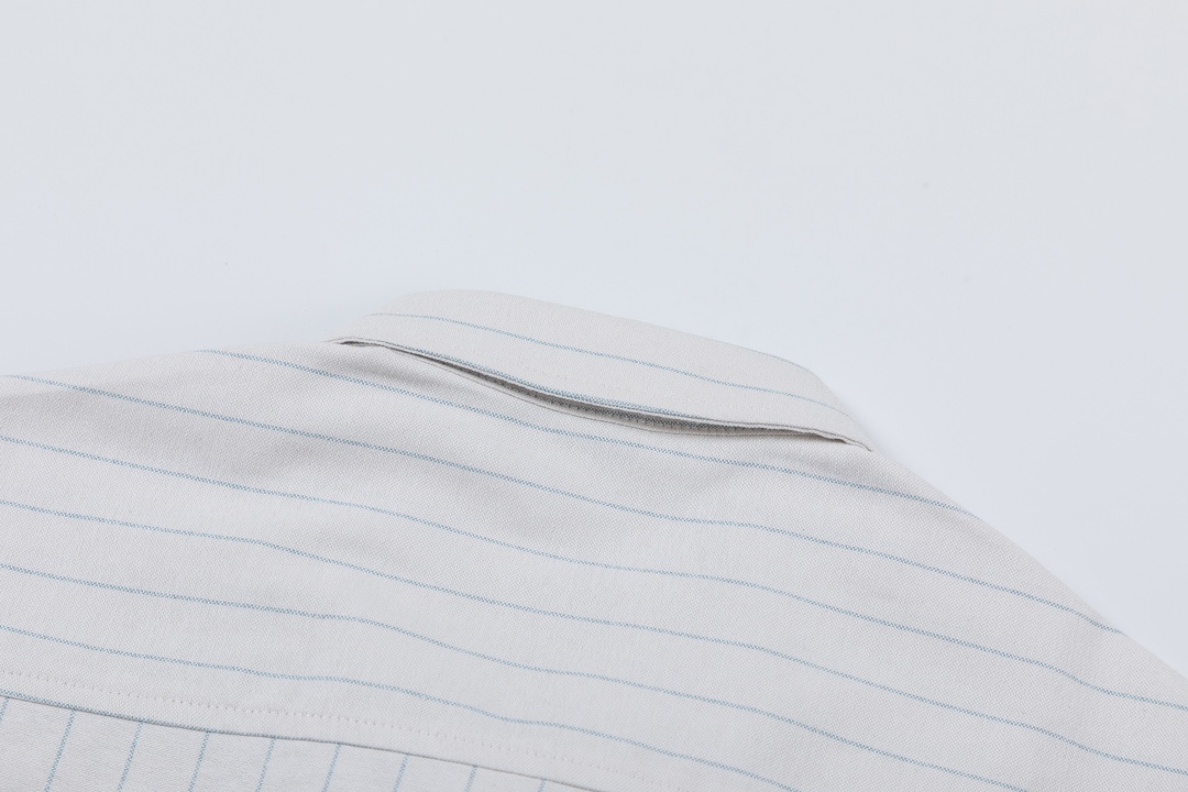 New Heart-Lined Short-Sleeve Shirt by Y.C 826: Custom Fabric, Loose Fit, Various Sizes - 图片 4