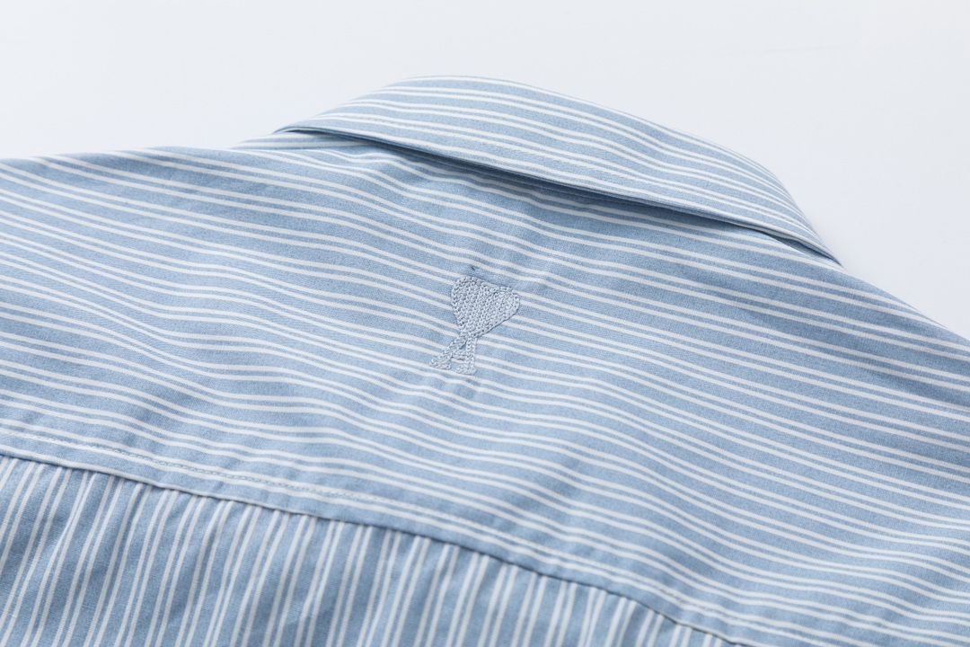 Trendy Y.C 829 Striped Shirt: Custom fabric, loose fit, unisex design in black and blue stripes. Sizes S-XL. - 图片 8