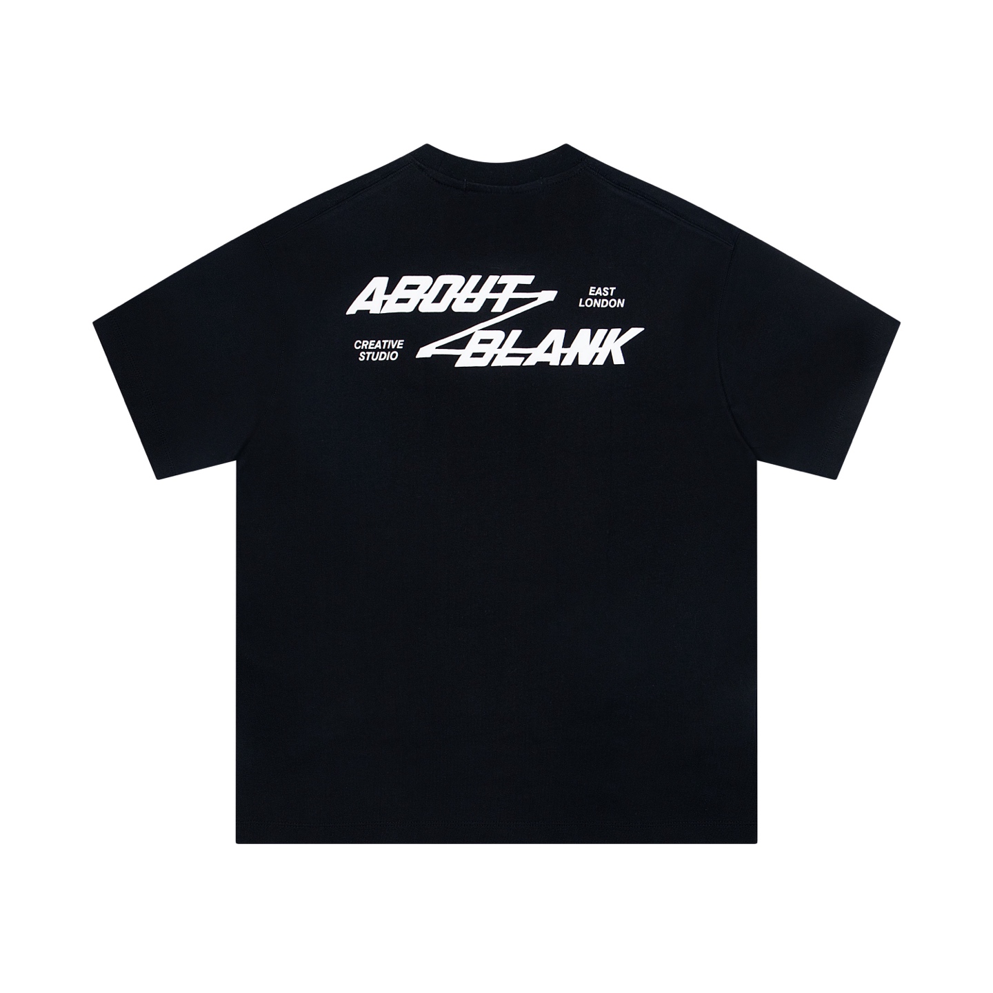 High-quality blank t-shirts from UK brand Y.c 1104, featuring comfort, style, and versatility. - 图片 5