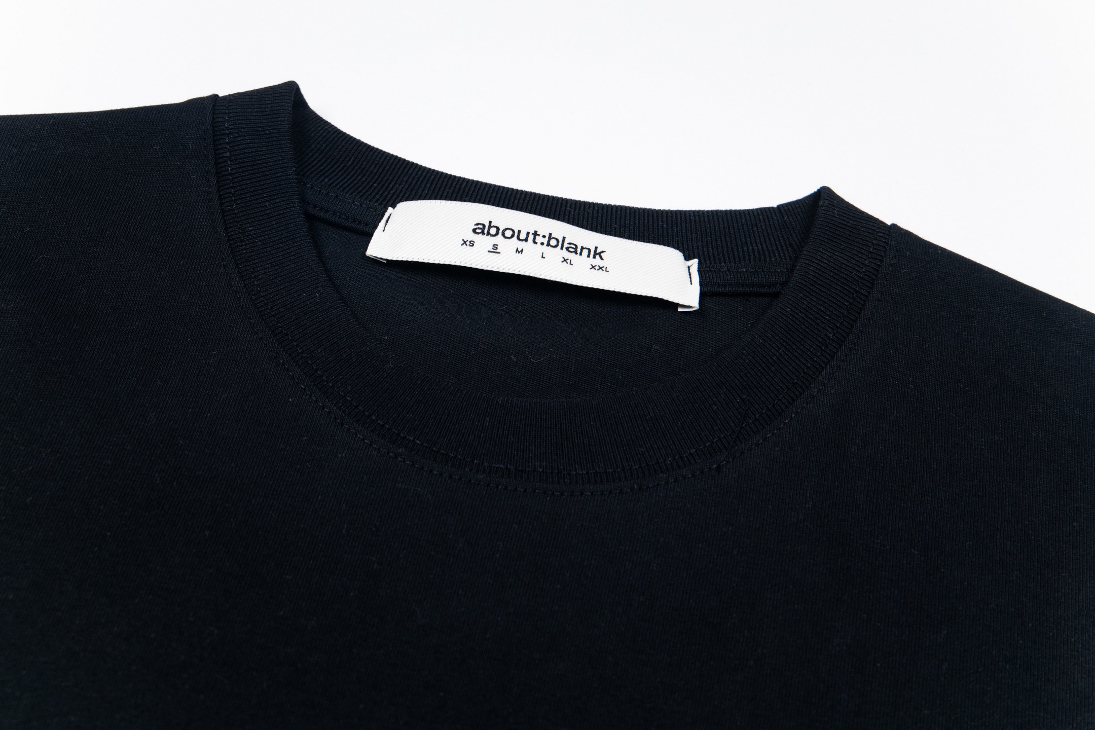 143: Y.C 1109 Blank Embroidered T-Shirt with Air-Comfort Fabric and Iconic Street Style - 图片 6
