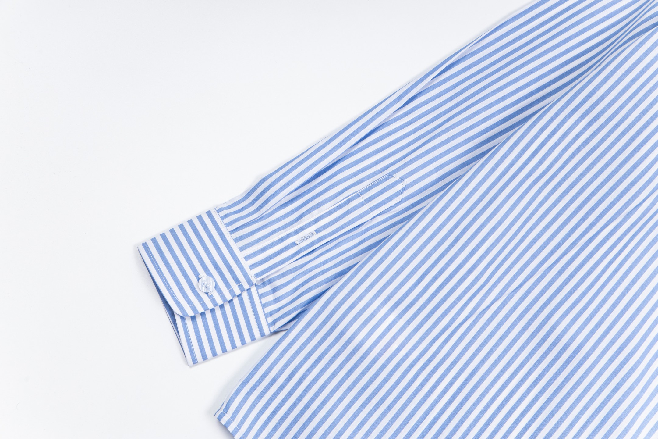 Y.C 844 Covernat Korean Brand Embroidered Long-Sleeve Shirt in Blue and Gray Stripes - 图片 9