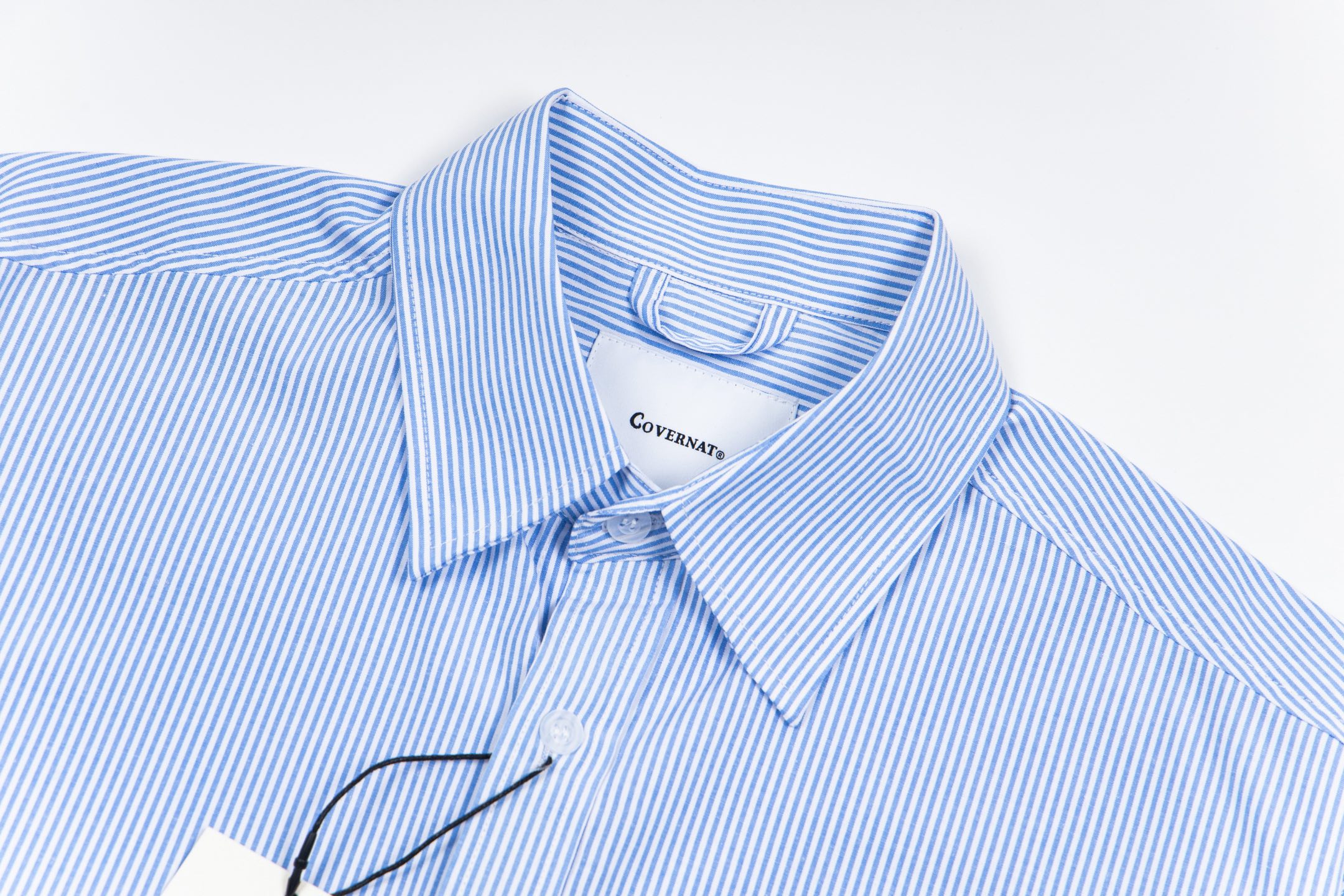 “Y.C 843 Covernat Shirt: Classic Korean Brand, Embroidered Letters, Blue/Gray Stripes, Multiple Sizes” - 图片 7