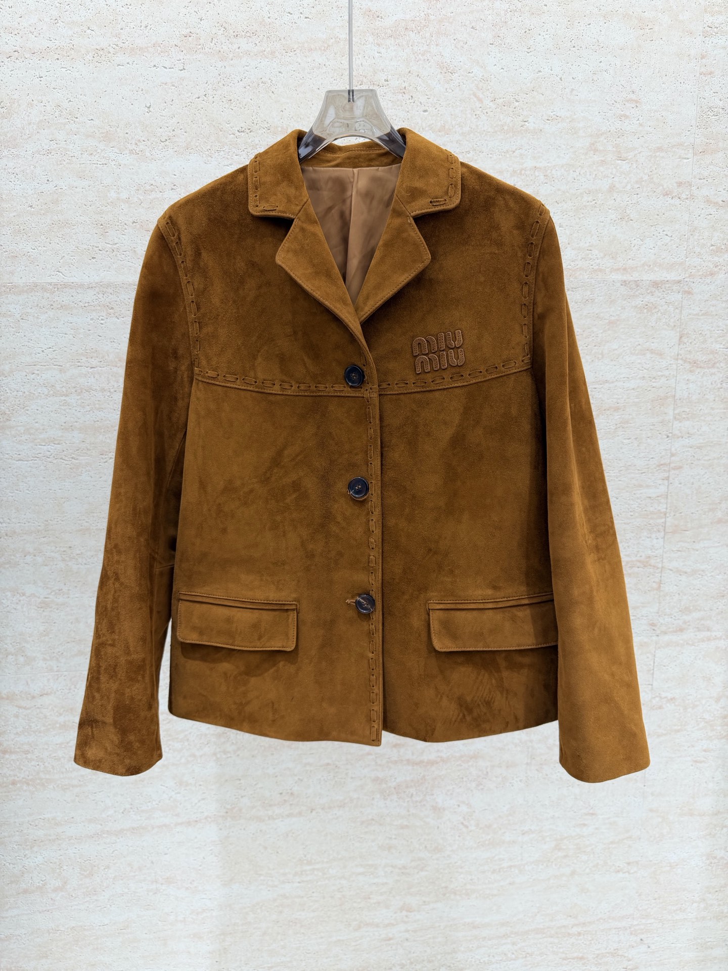 NO:944589,Miumiu 2026AW series Ethiopian imported cashmere hand-strapped series jacket S/xl, Miumiu-clothing, miumiu, jackets & coats,19860909Miumiu 2026AW系列 埃塞俄比亚进口羊绒手工穿条系列外套 S/xl,缪缪-服装,miumiu,jackets & coats,,Women's clothing