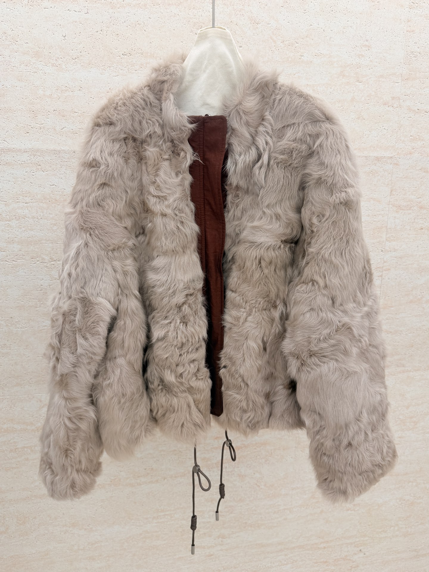 NO:944560,Lowew 2026AW counter synchronization soft gold lake sheep fur one-piece wide version jacket S/L, women's clothing, loro piana, jackets & coats, sheepskin, gold,19860909Lowew 2026AW专柜同步 软黄金湖羊皮毛一体阔版外套 S/L,女装,loro piana,jackets & coats,sheepskin,gold,,Women's clothing