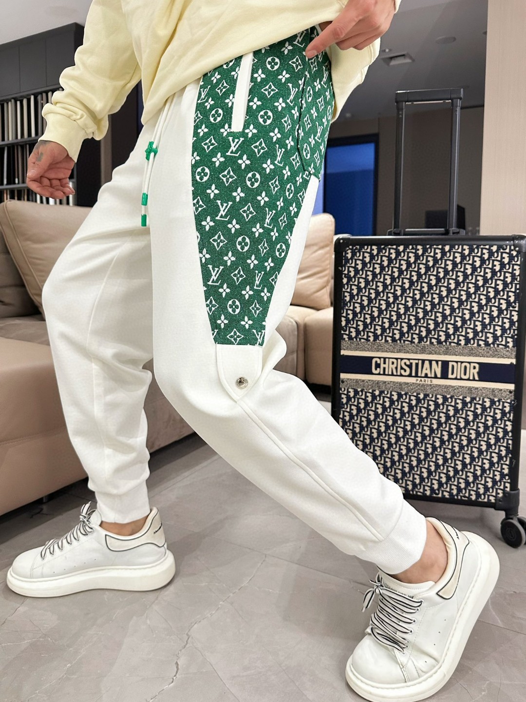 Cheap Replica Designer
 Louis Vuitton Clothing Pants & Trousers Spring Collection Casual