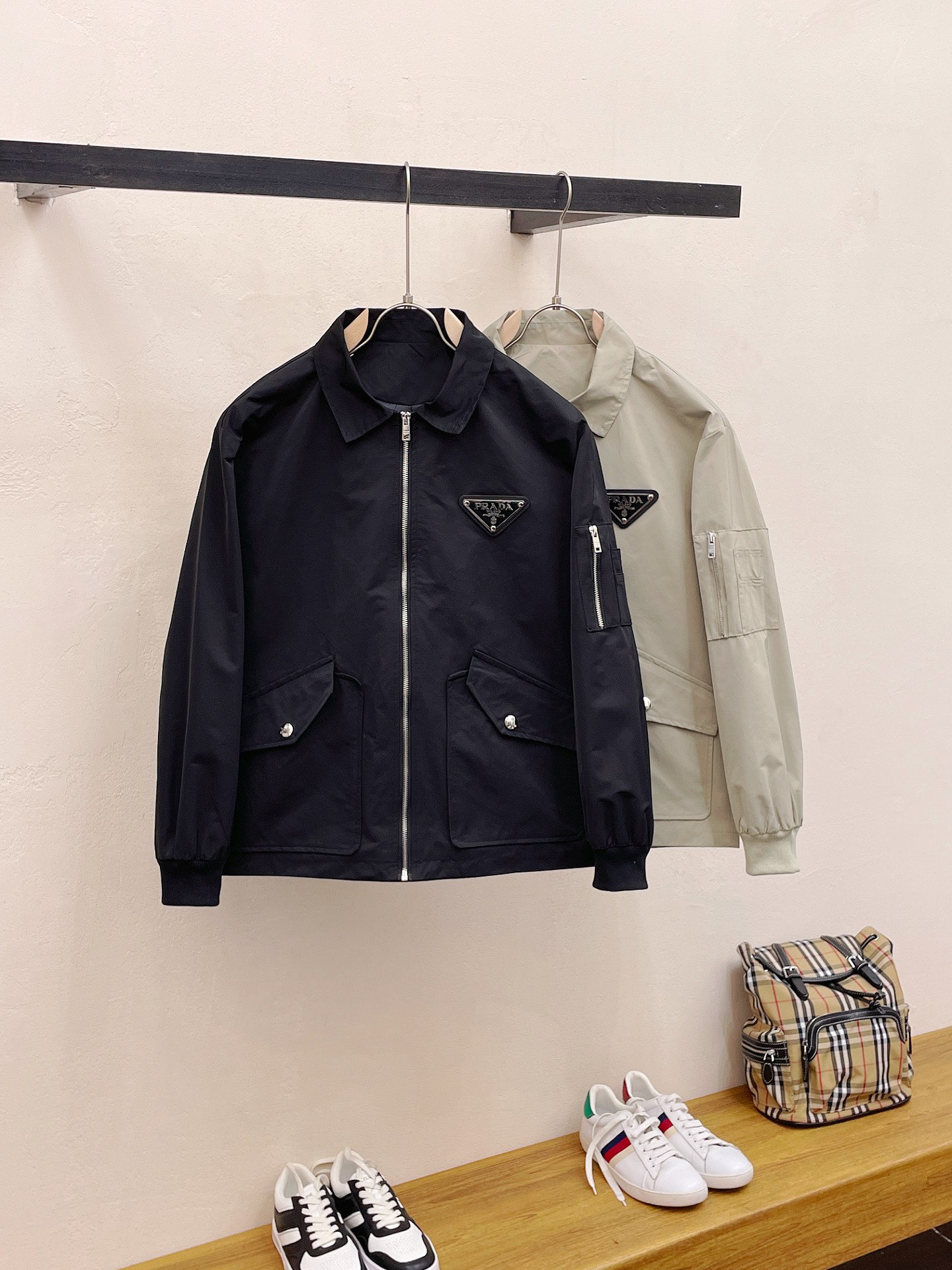 Prada 2025SS Men's Black Jacket - Original Quality, Comfortable & Breathable 4 i1705760133 9693 5