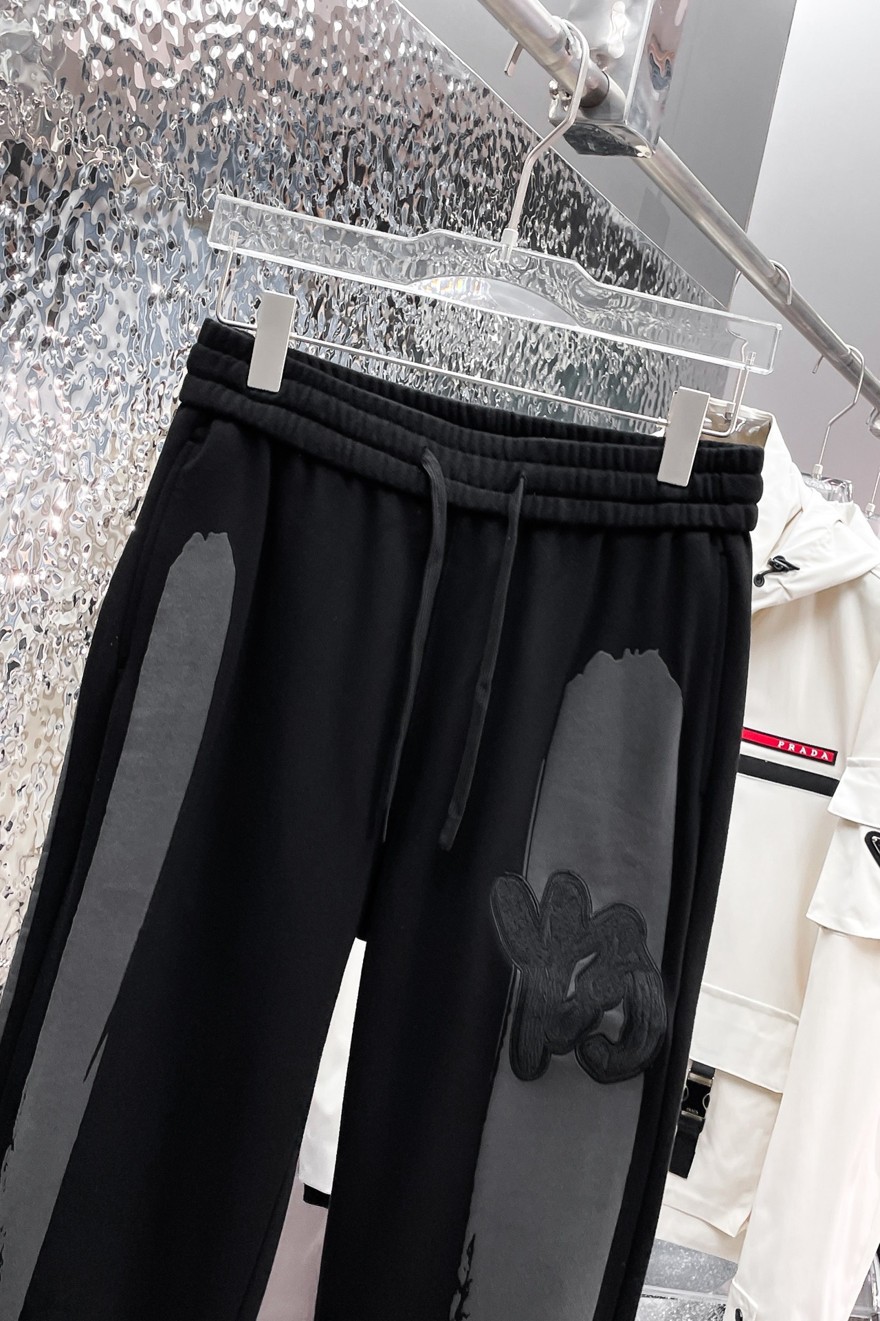 Y32024春季新品休闲裤官网同步发售裤身工艺设计进口客供辅料面料定制代工厂出品免检！每个细节做到极致原