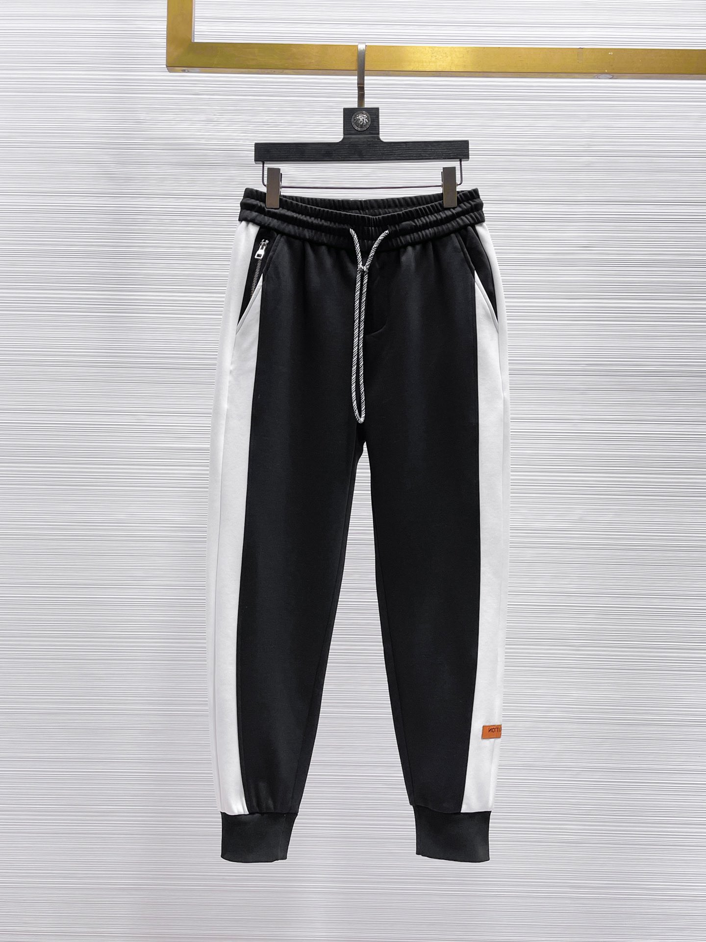 Louis Vuitton Clothing Pants & Trousers Spring Collection Casual