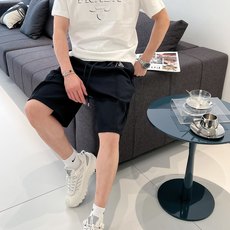 普拉达 三标齐全 2026夏季新款男士休闲短裤,高级定制面料透气面料 透气弹力舒适度极高,细节无可挑剔,顶级辅料 普拉达 三标齐全 2026夏季新款男士休闲短裤,高级定制面料透气面料 透气弹力舒适度极高,细节无可挑剔,顶级辅料