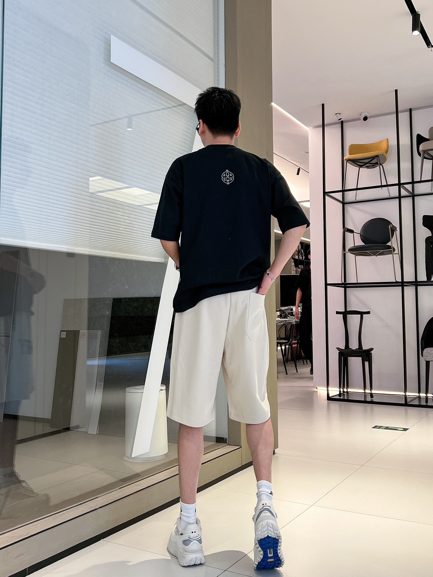 巴宝莉 三标齐全 2026夏季新款男士休闲短裤,高级定制面料透气面料 透气弹力舒适度极高,细节无可挑剔,顶级辅料 巴宝莉 三标齐全 2026夏季新款男士休闲短裤,高级定制面料透气面料 透气弹力舒适度极高,细节无可挑剔,顶级辅料