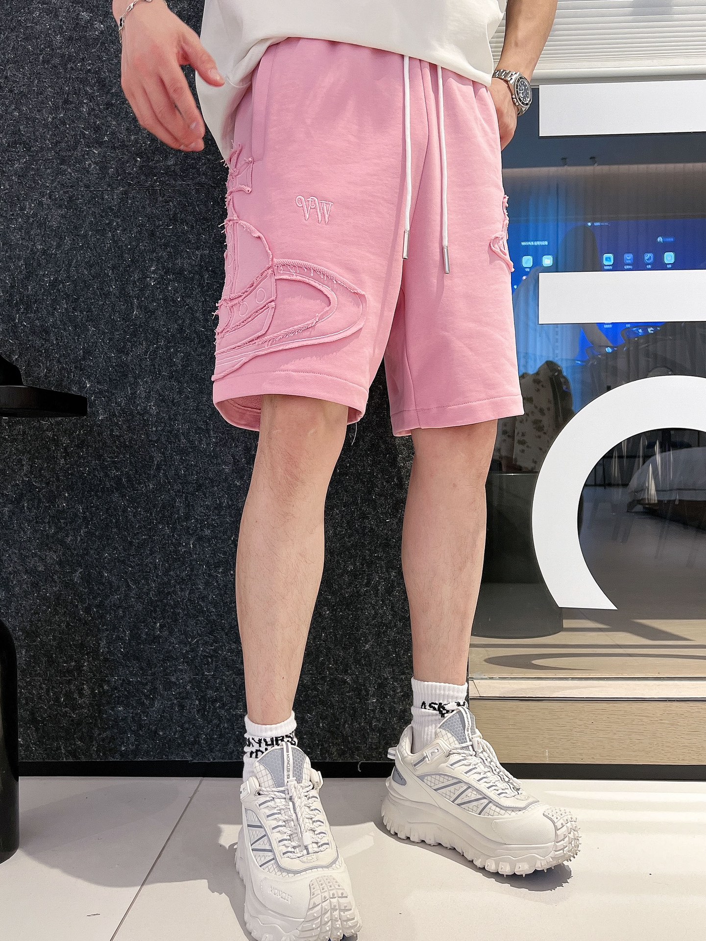 “2025 Summer Men’s Leisure Shorts Collection by Queen of the West” - 图片 7