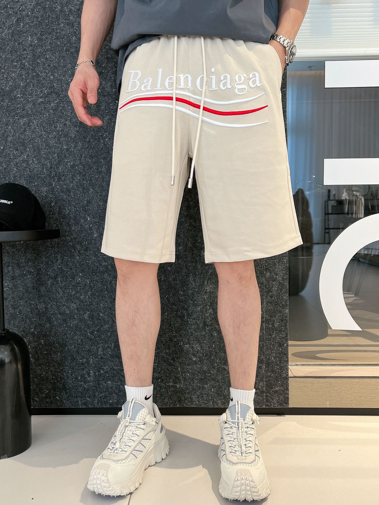 aa.jpg