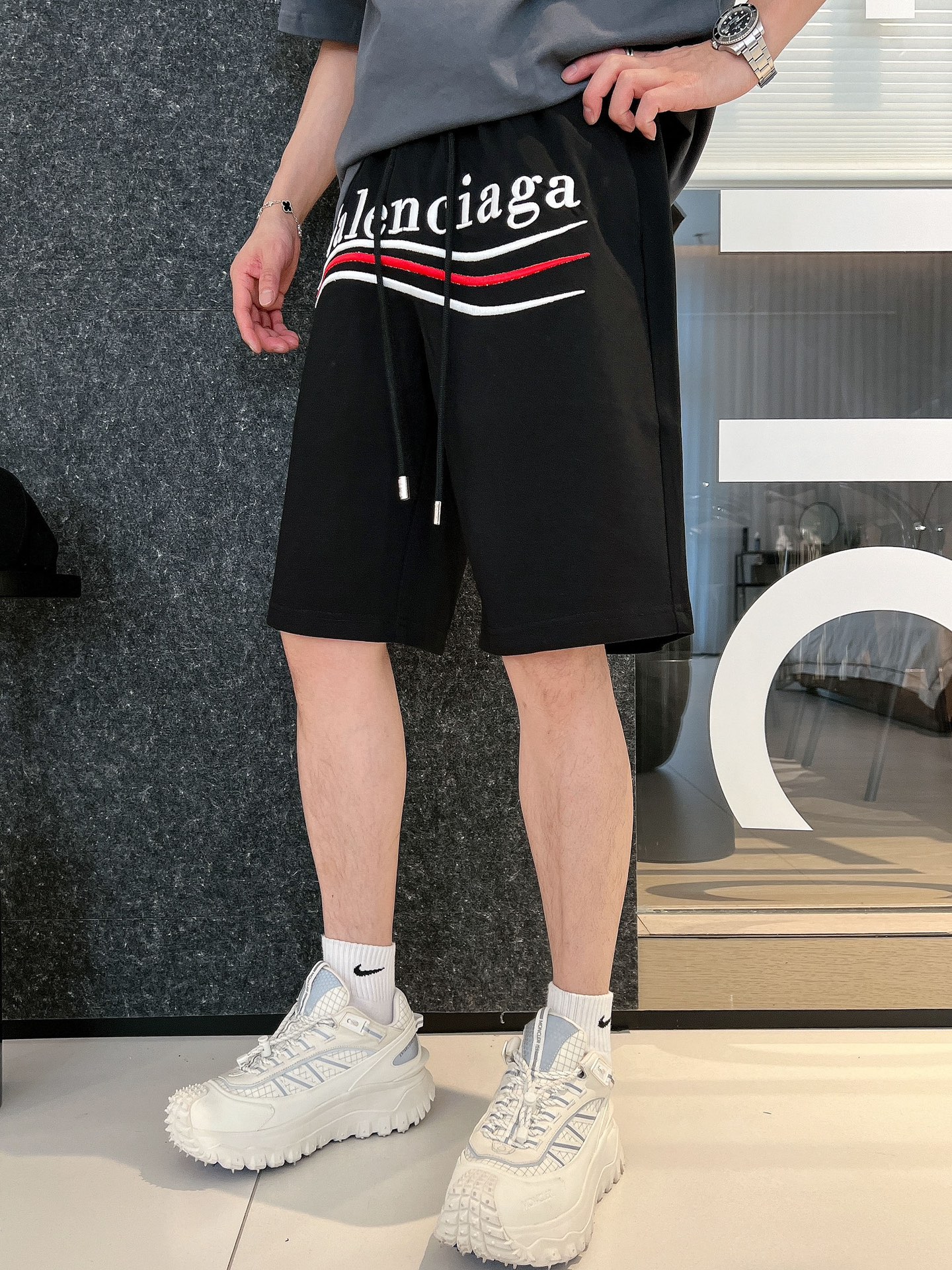 aa.jpg