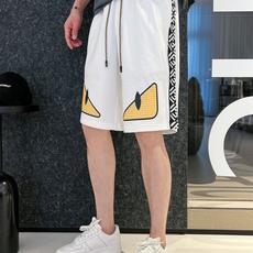 芬迪 三标齐全 2026夏季新款男士休闲短裤,高级定制面料透气面料 透气弹力舒适度极高,细节无可挑剔,顶级辅料配 芬迪 三标齐全 2026夏季新款男士休闲短裤,高级定制面料透气面料 透气弹力舒适度极高,细节无可挑剔,顶级辅料配