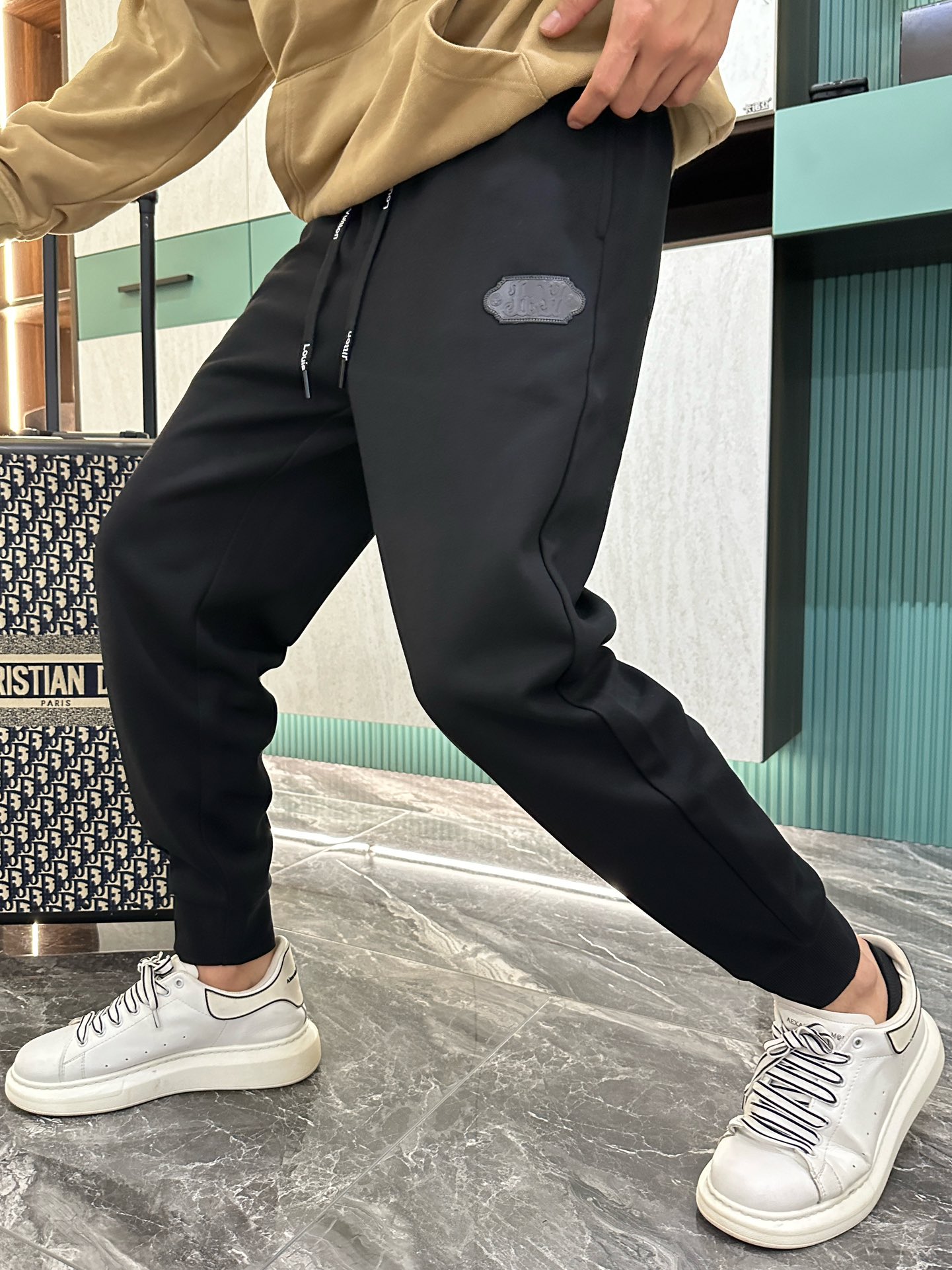 Louis Vuitton 2025 Spring New Men's Black Logo Lounge Pants - Luxury Comfort