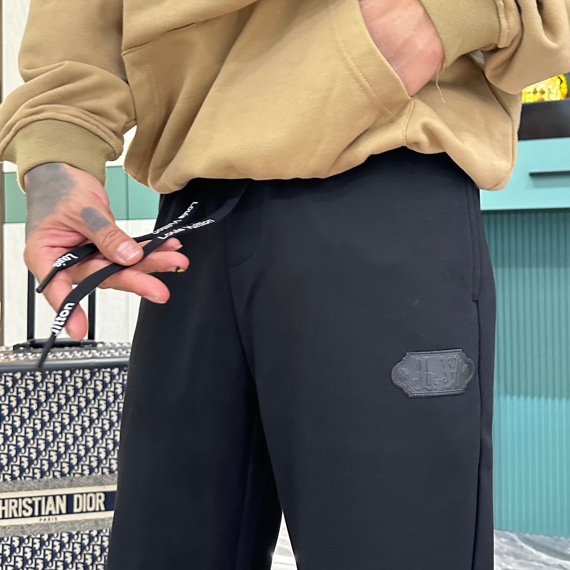 Louis Vuitton 2025 Spring New Men's Black Logo Lounge Pants - Luxury Comfort 7 i1725711113 6739 5