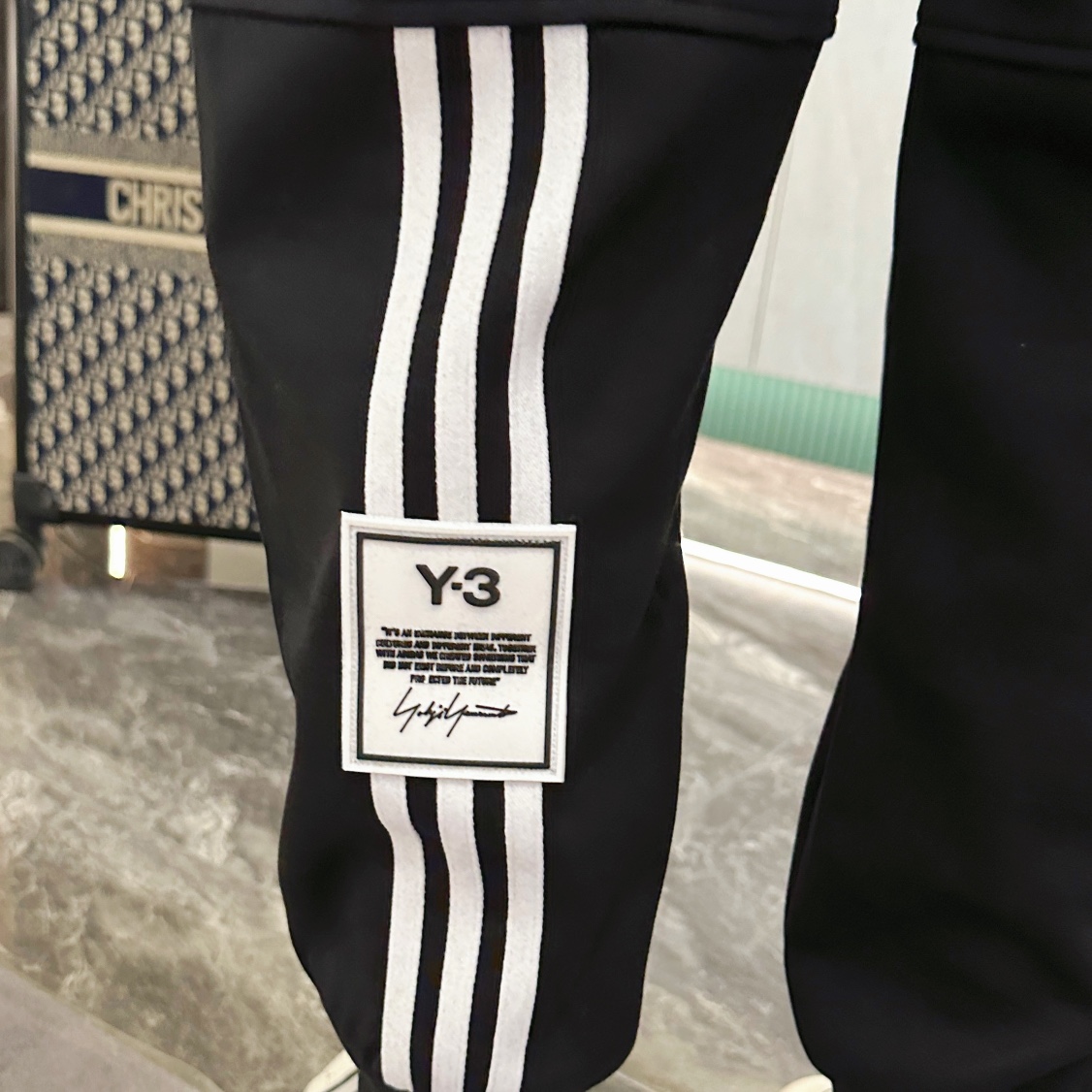 Y-3 Classic Logo Black Casual Pants, Spring 2025 - Ultimate Comfort & Style 10 i1725711449 5704 6