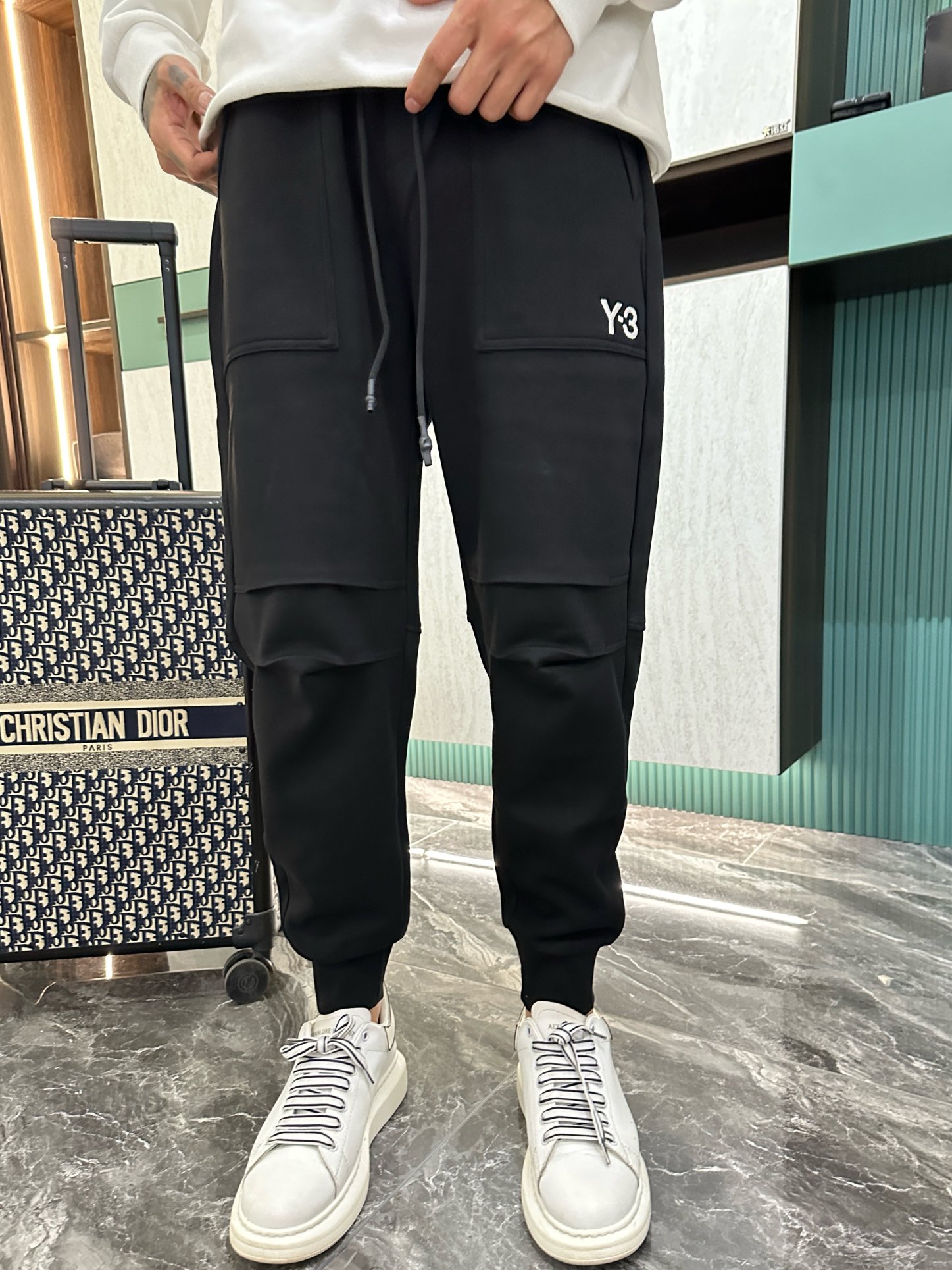 Y-3 Classic Logo Black Casual Pants, Spring 2025 - Ultimate Comfort & Style 3 i1725711450 2626 8