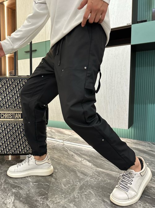 Fendi Men's Black Logo Casual Pants - Spring 2025 Collection