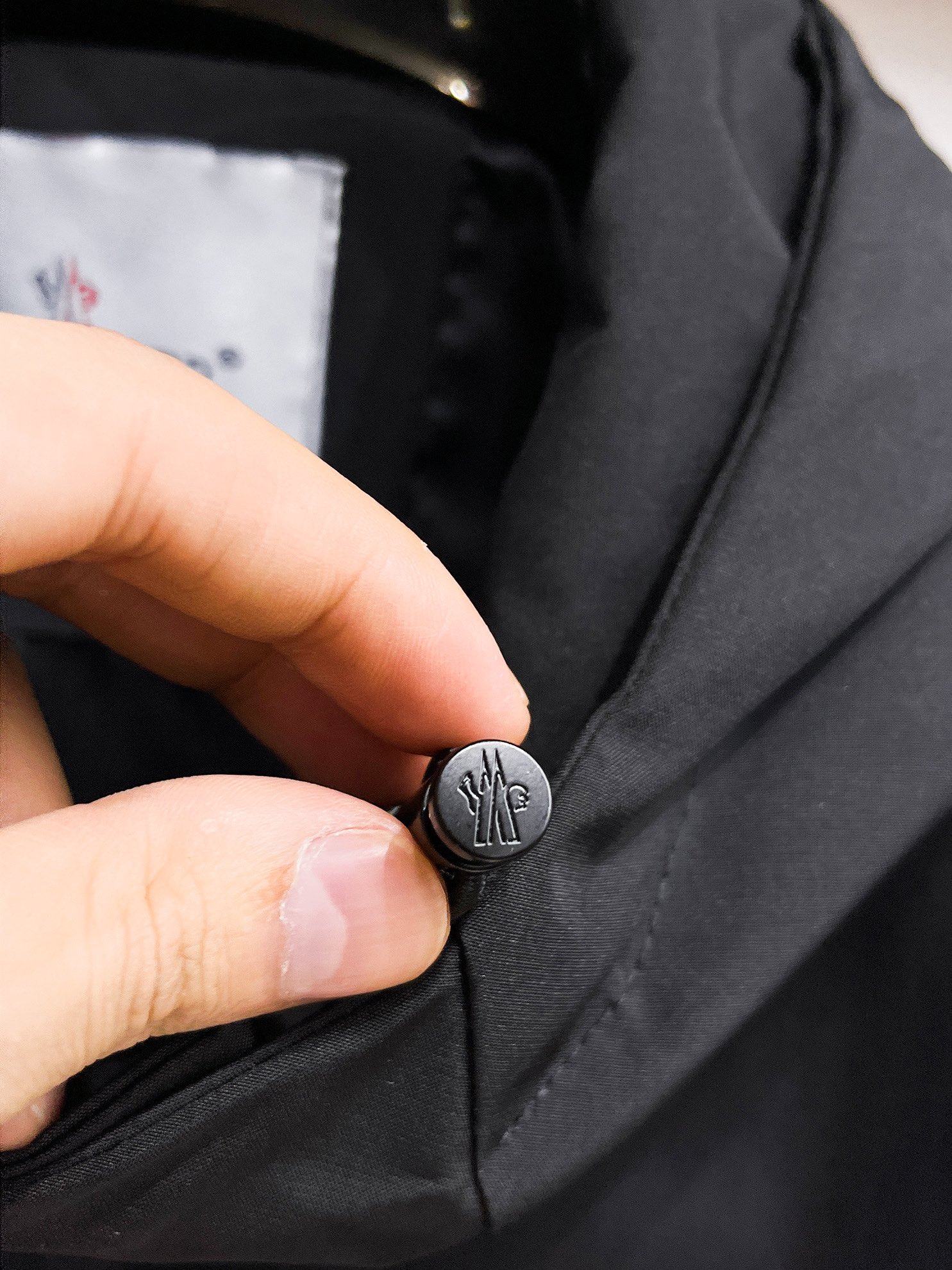 מעיל מקורי חדש לגברים Moncler עם כובע 10 i1727607223 442 3