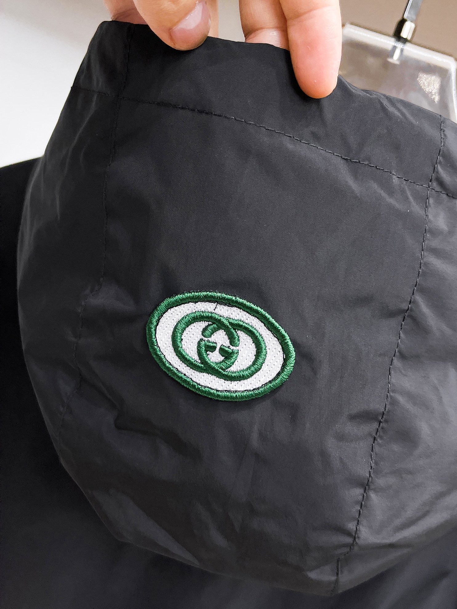 Gucci 2025SS Men's Jacket - High-End, Comfortable, and Stylish Outerwear 15 i1727608090 4673 13
