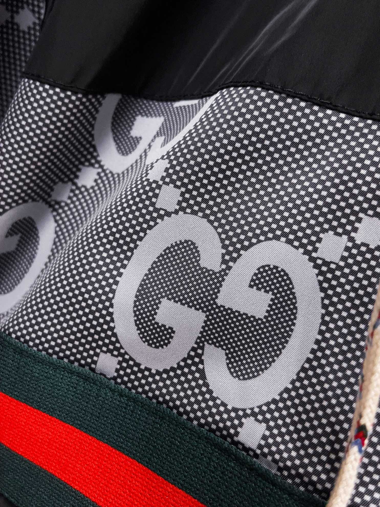 Gucci 2025SS Men's Jacket - High-End, Comfortable, and Stylish Outerwear 6 i1727608090 5697 14