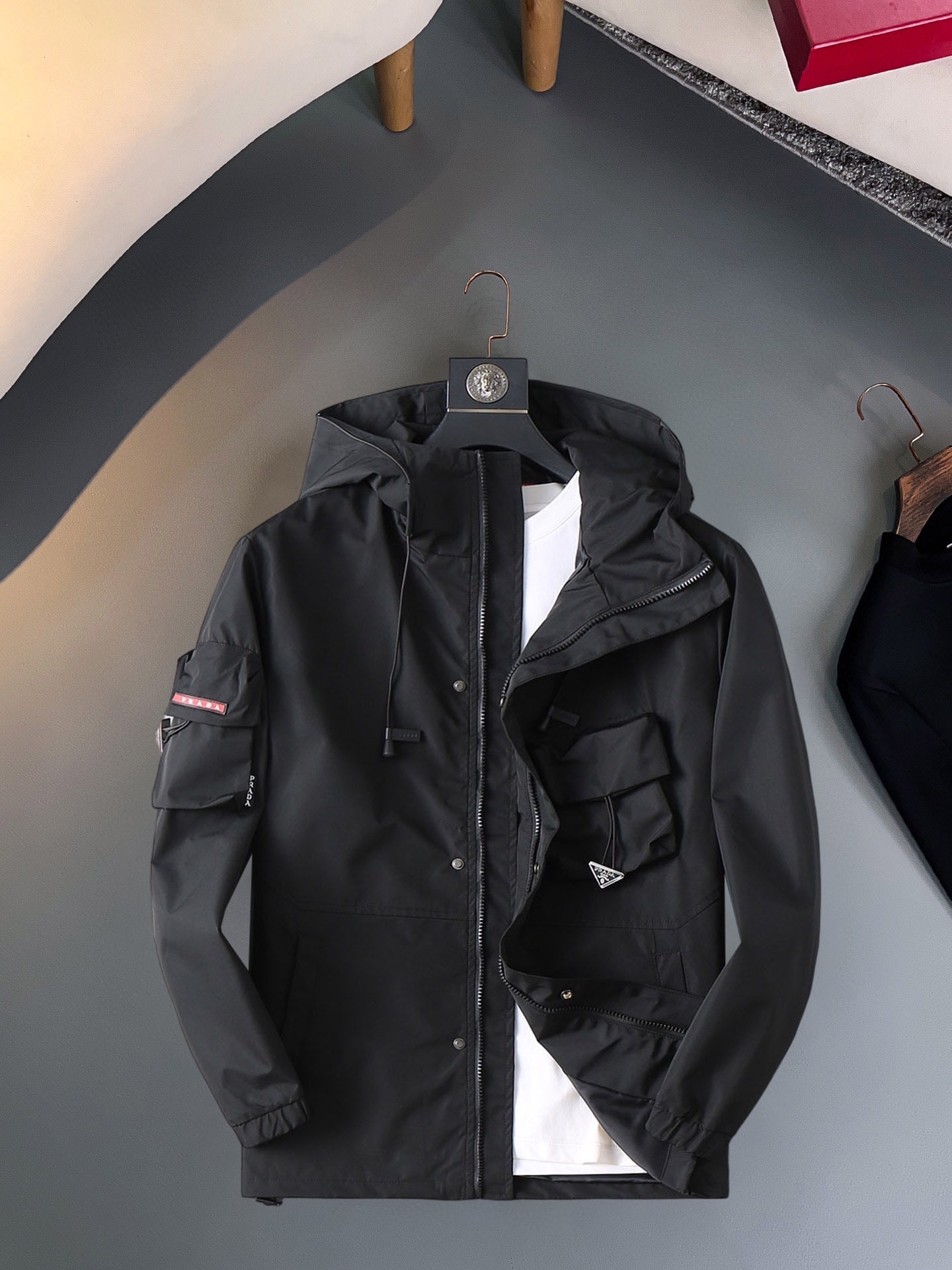 P330 Prada, el mismo estilo que el sitio web oficial, completo con tres etiquetas, a la venta por adelantado, nueva cha…