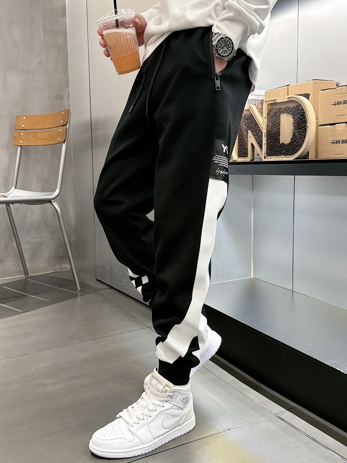 New 2025 Classic Logo Leisure Pants: Custom Fabrics, Great Comfort, Highly Visible - 图片 5