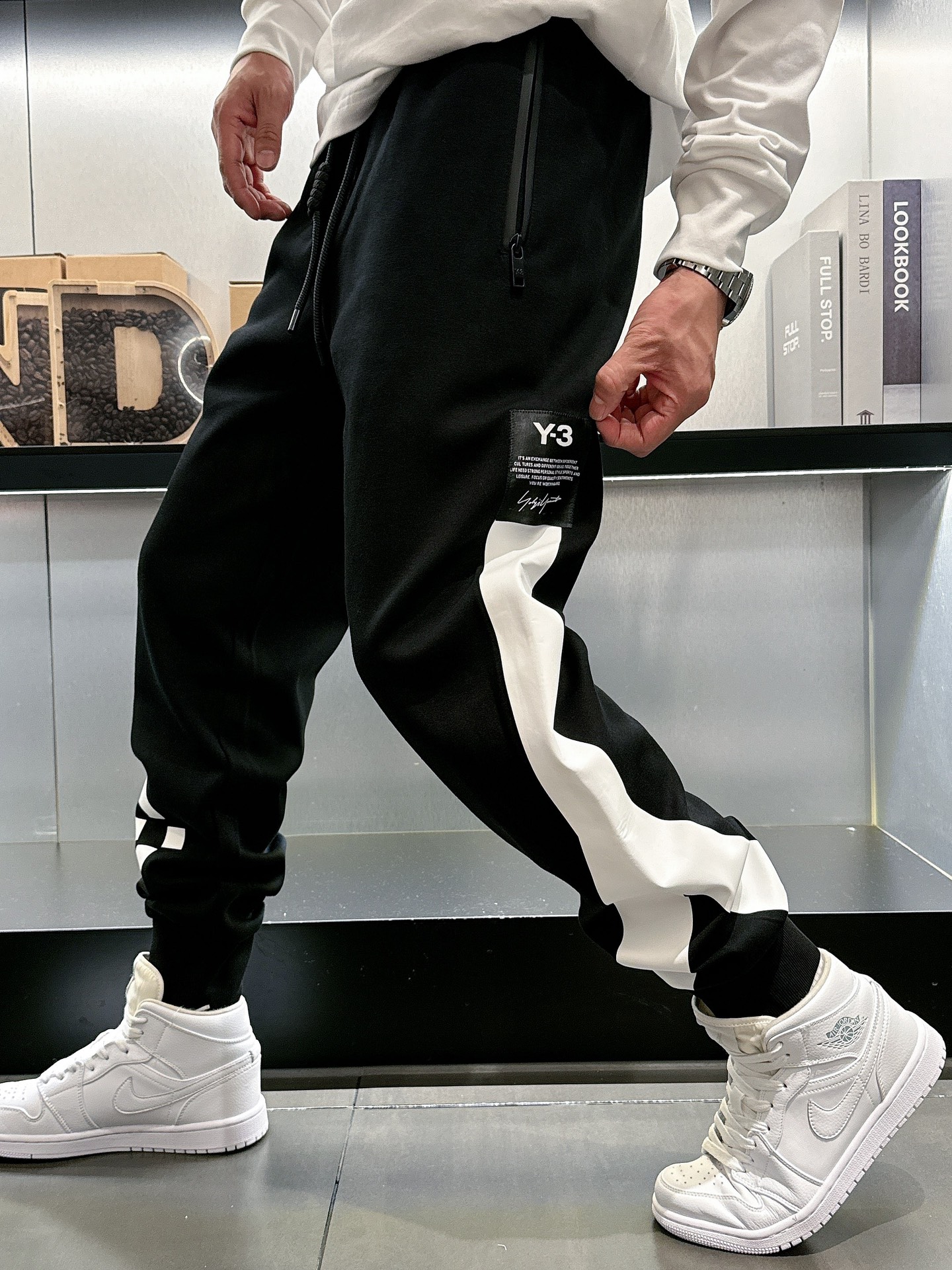 New 2025 Classic Logo Leisure Pants: Custom Fabrics, Great Comfort, Highly Visible
