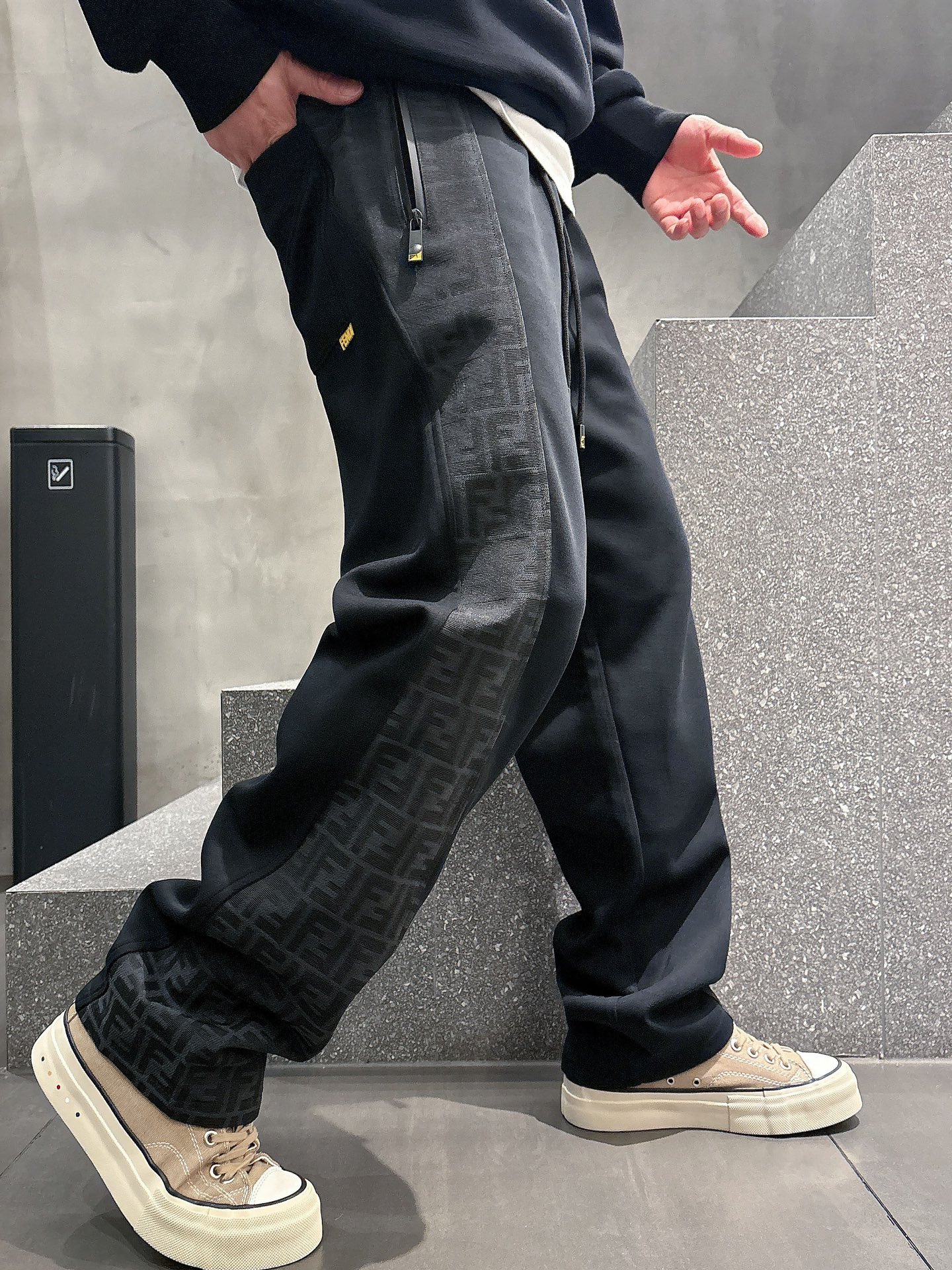 New 2025 Wendy Leisure Pants: Custom Fabrics, Great Comfort, Perfect Size - 图片 3