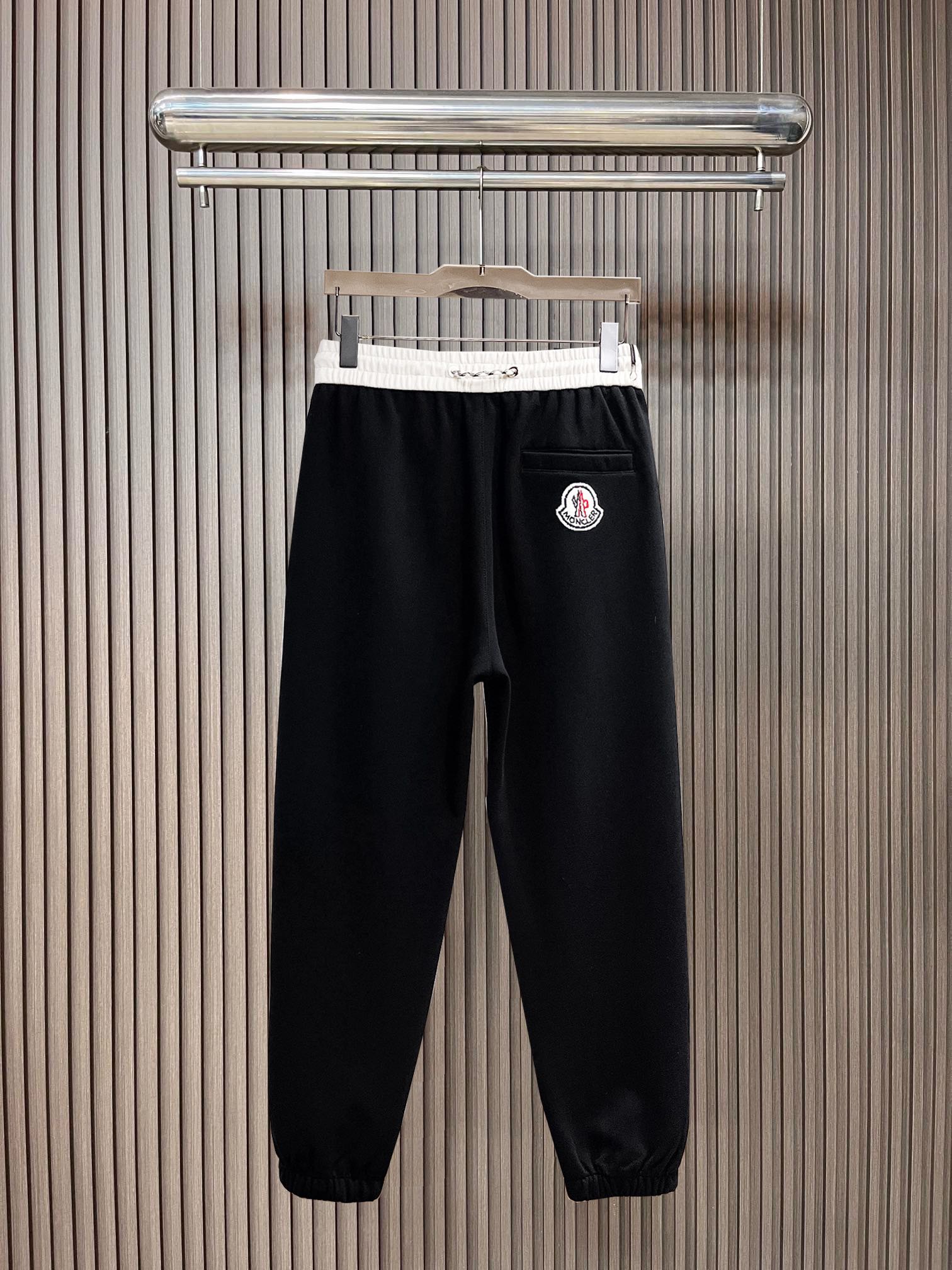 盟可睐 Moncler 高定典藏名品高定成衣时装外套连衣裙衬衫T恤 #B7A86F92 2