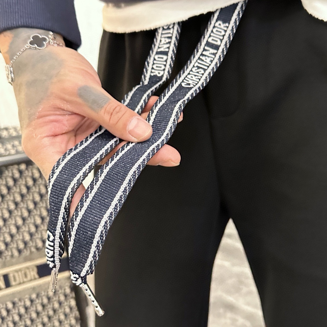 Dior Men's Spring 2025 Logo Track Pants, Comfortable Custom Fabric, M-3XL 8 i1733043133 4859 3