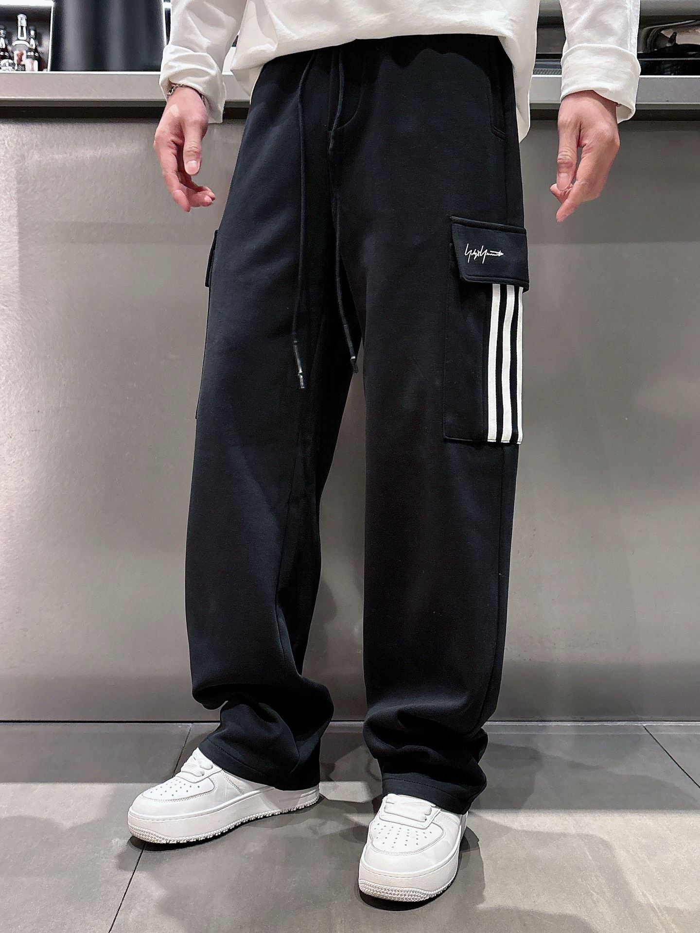“2025 New Classic Logo Leisure Pants: Custom Fabrics, Great Comfort, Highly Visible” - 图片 9