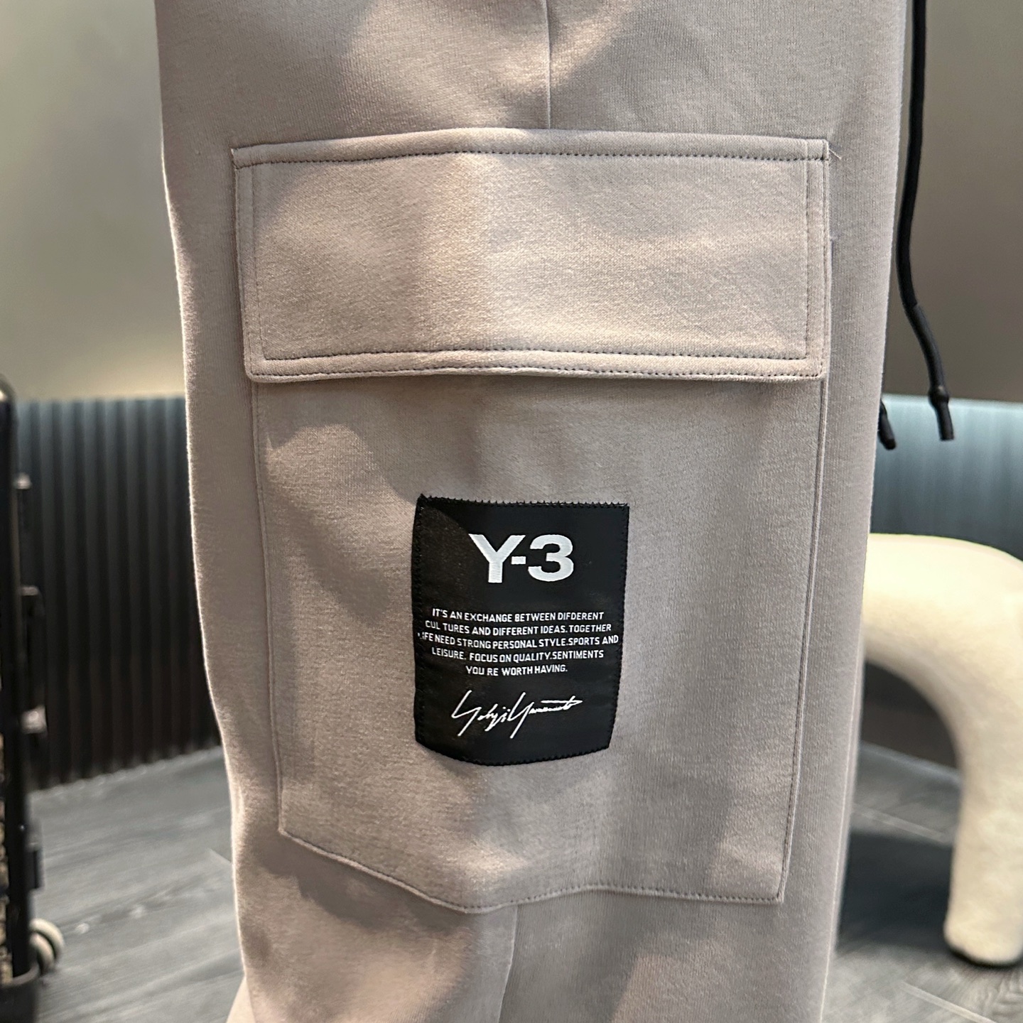 Y-3 Spring 2025 Classic Logo Casual Pants - Supreme Comfort, Iconic Style 9 i1737357771221 3277 0 7