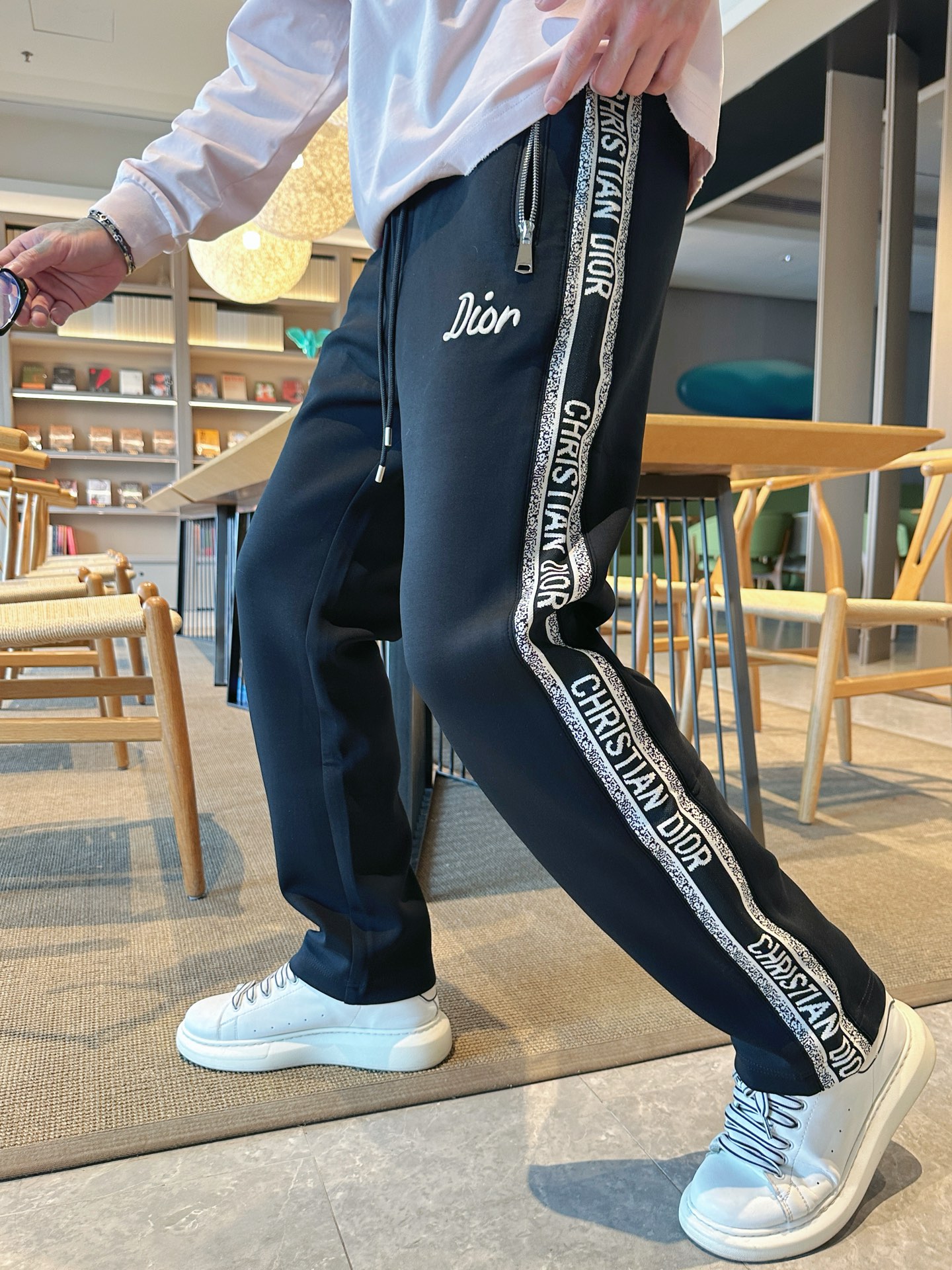 Dior Men's Black Logo Embellished Casual Pants - Fall/Winter 2025 Collection