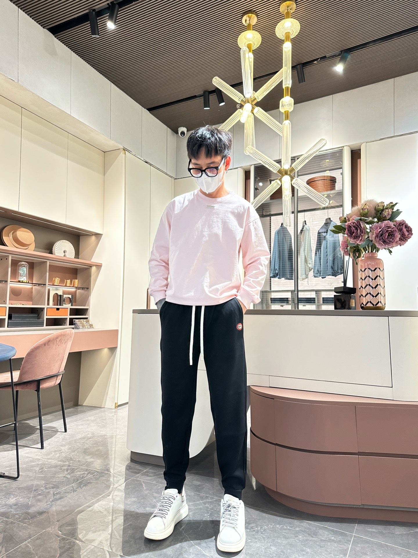   古奇  顶级货品🐮🆕2025春夏新款休闲裤！官网同步发售。品牌经典LOGO休闲裤 ，定制面料，舒适度