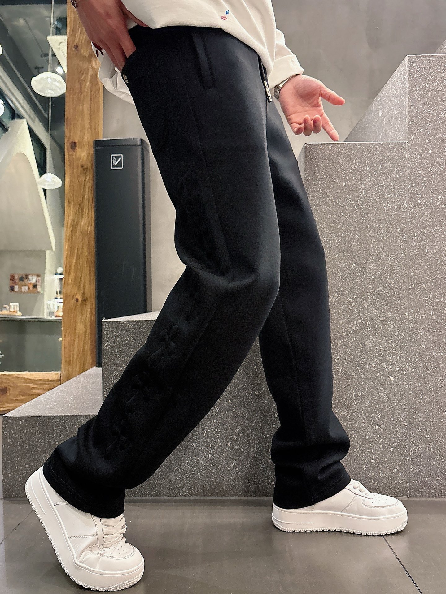 CROCSON 2025 Spring New Leisure Pants: Classic Logo, Custom Fabrics, Great Comfort. - 图片 3